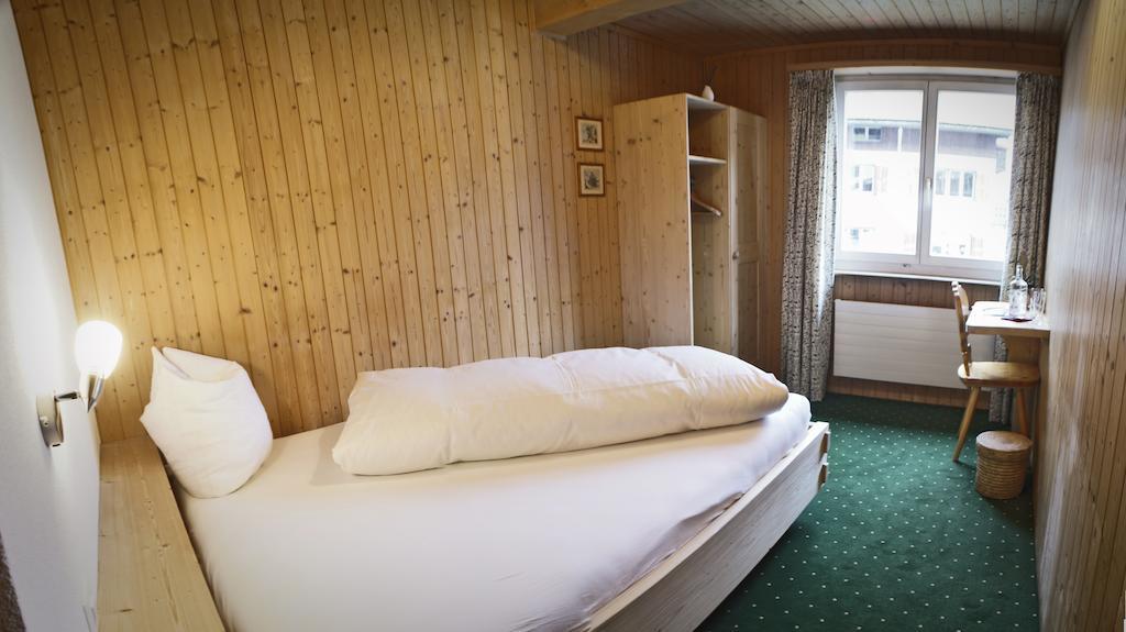 Hotel Wynegg Klosters Quarto foto